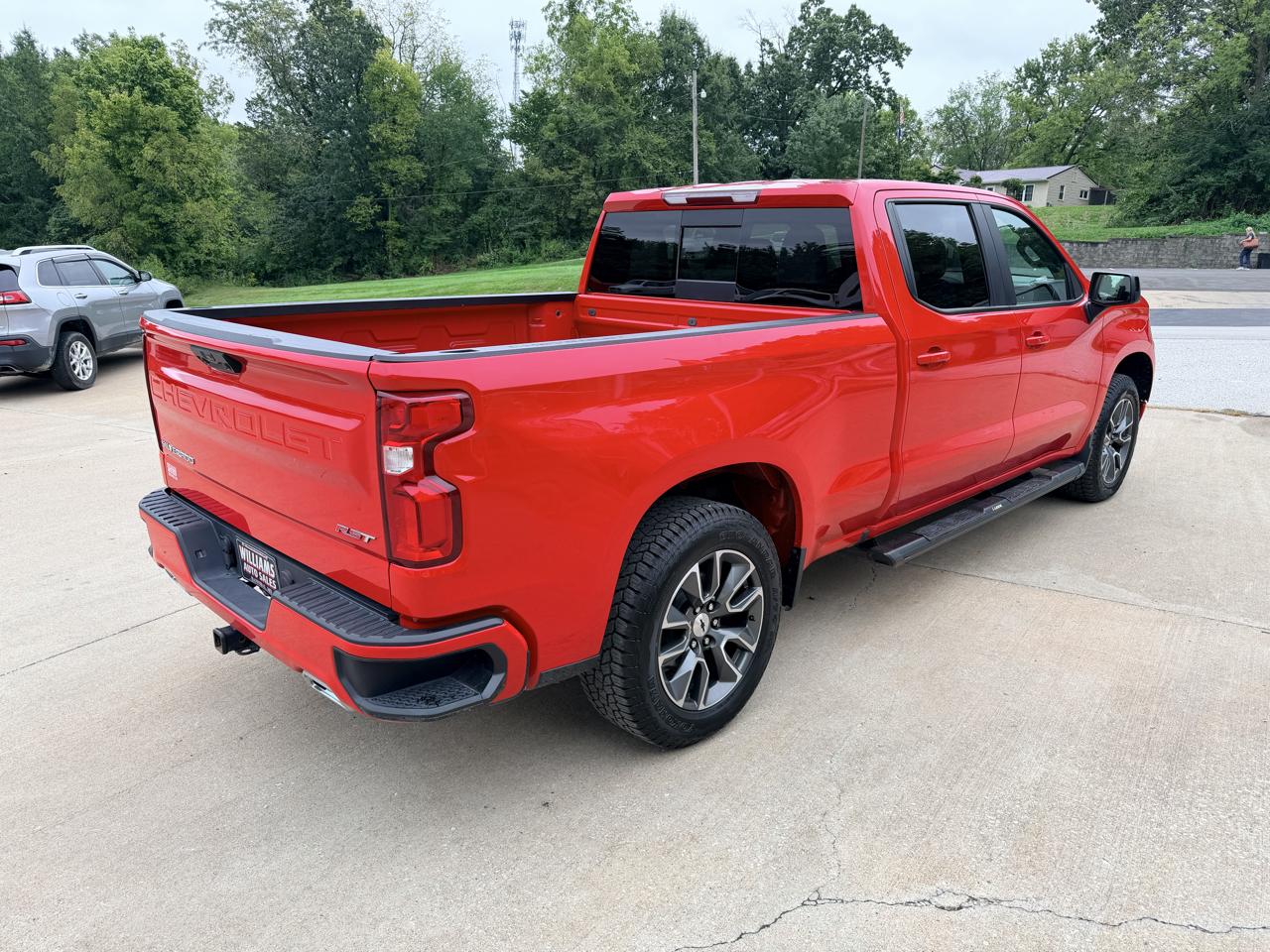 Chevrolet Silverado 1500 RST Crew Cab 4WD 2023