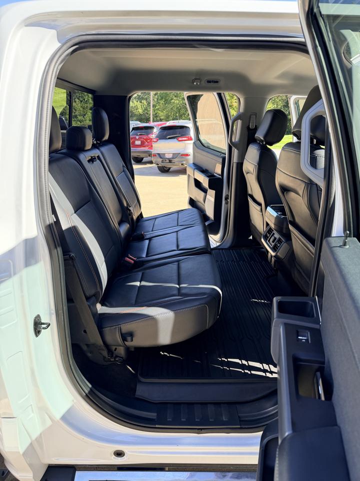 Ford F-150 photo 14