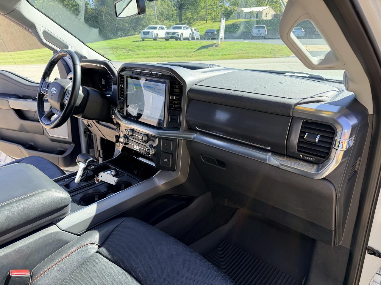 Ford F-150 photo 16