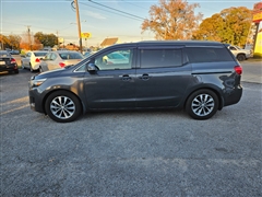 2018 Kia Sedona 