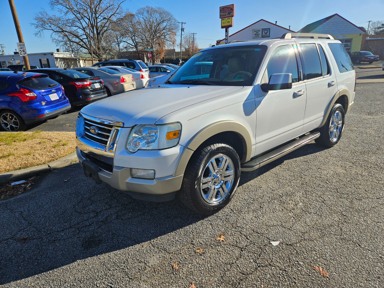 Ford Explorer RWD 4dr Eddie Bauer 2010