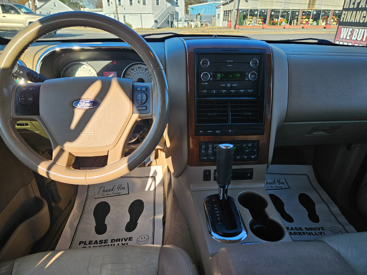 Ford Explorer RWD 4dr Eddie Bauer 2010