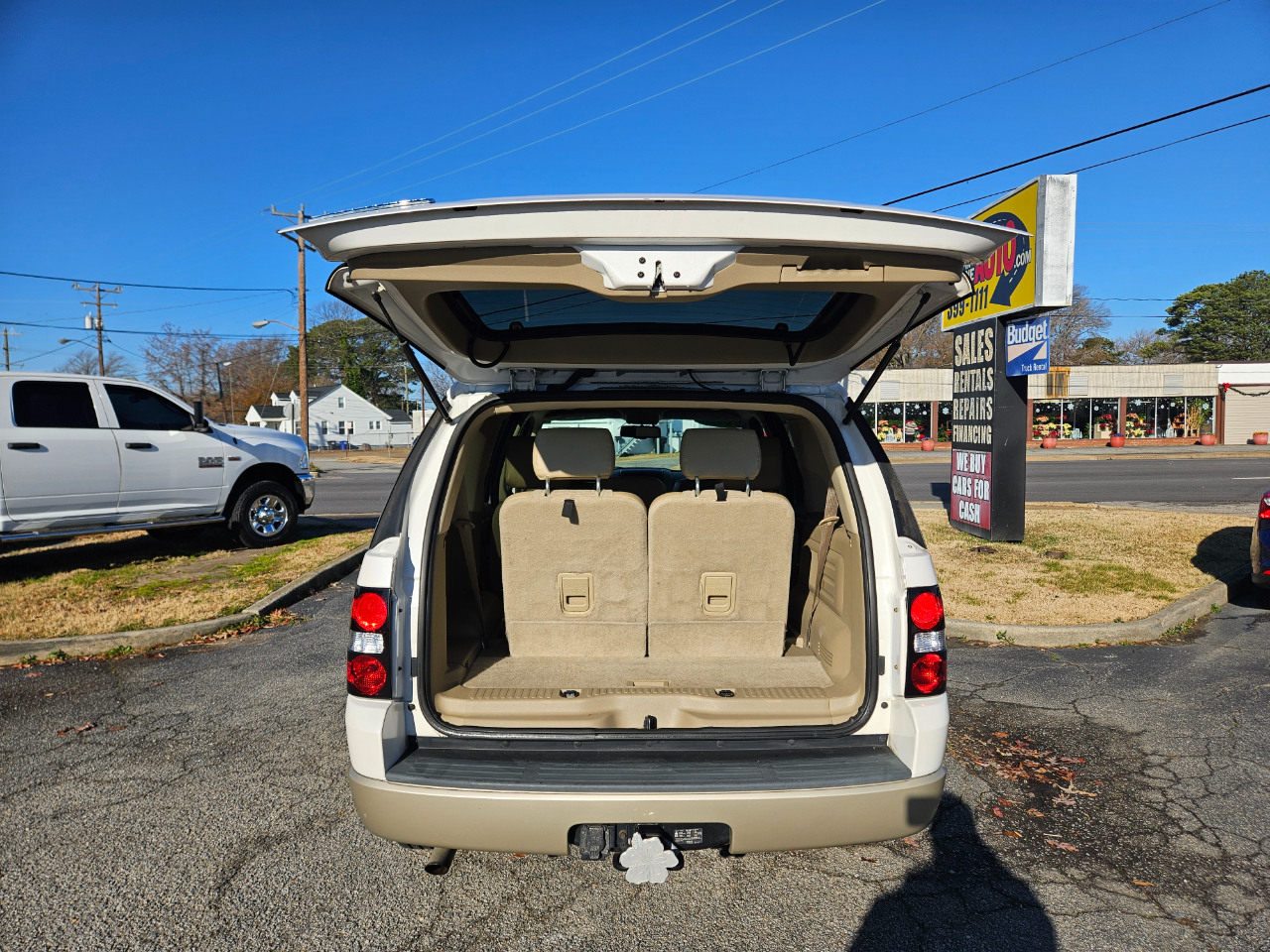 Ford Explorer RWD 4dr Eddie Bauer 2010