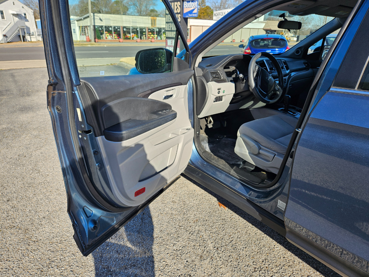 Honda Pilot 2WD 4dr LX 2016