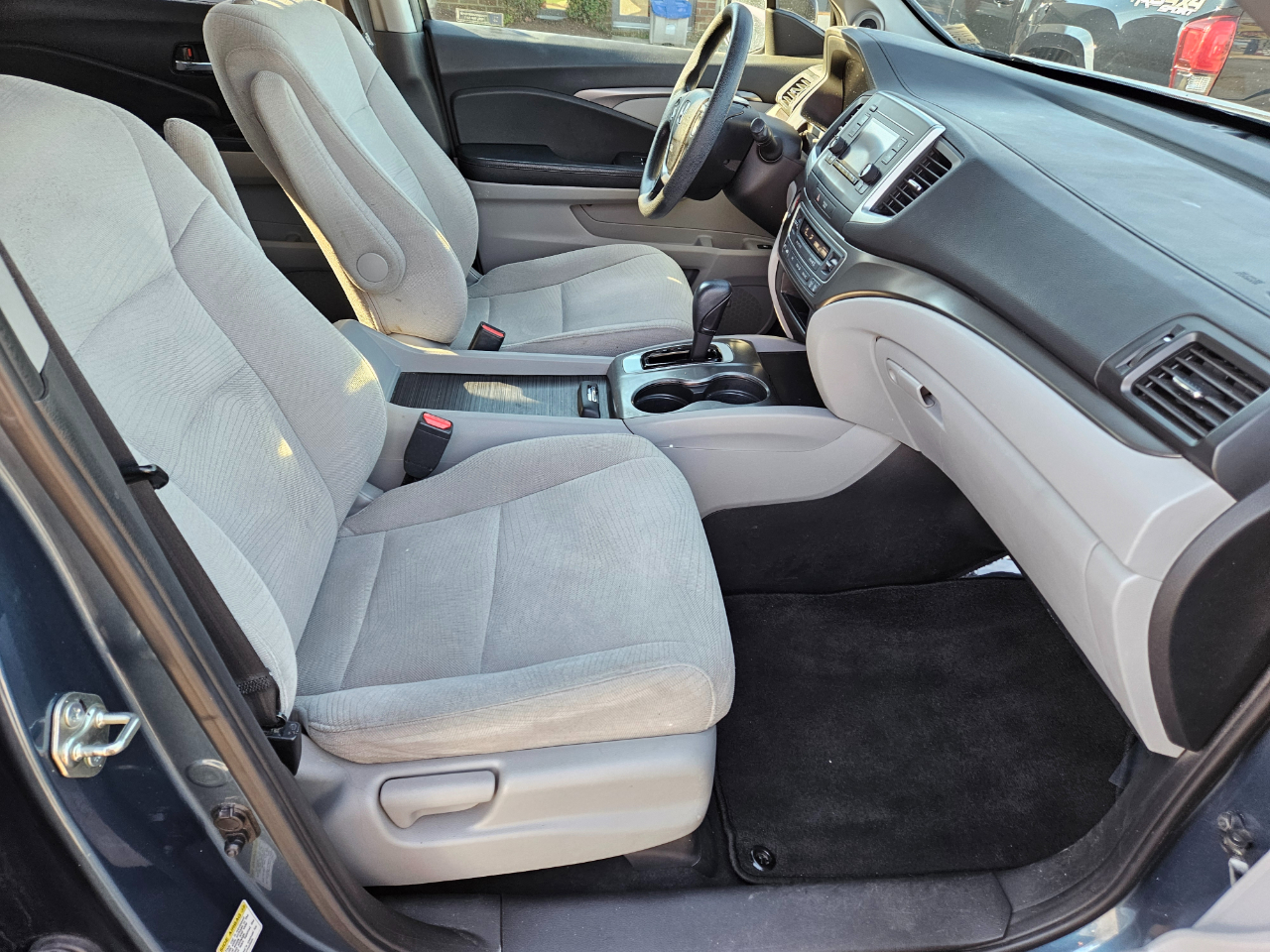 Honda Pilot 2WD 4dr LX 2016