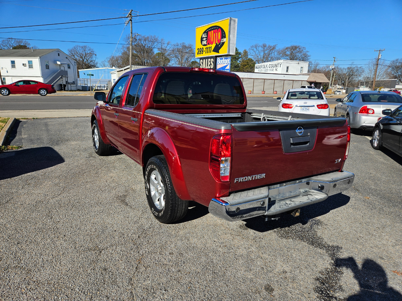 Nissan Frontier 2WD Crew Cab SWB Auto SV 2013