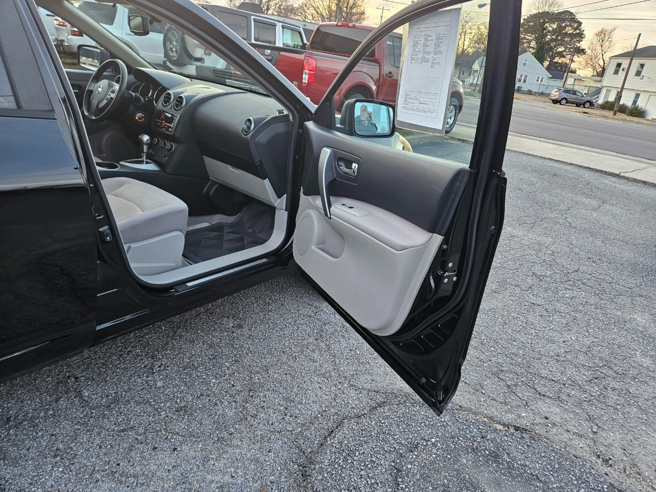 Nissan Rogue AWD 4dr S 2010