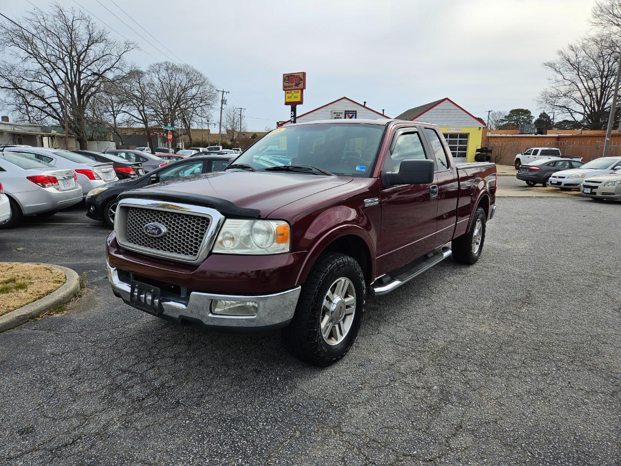 Ford F-150 Supercab 133" Lariat 2005