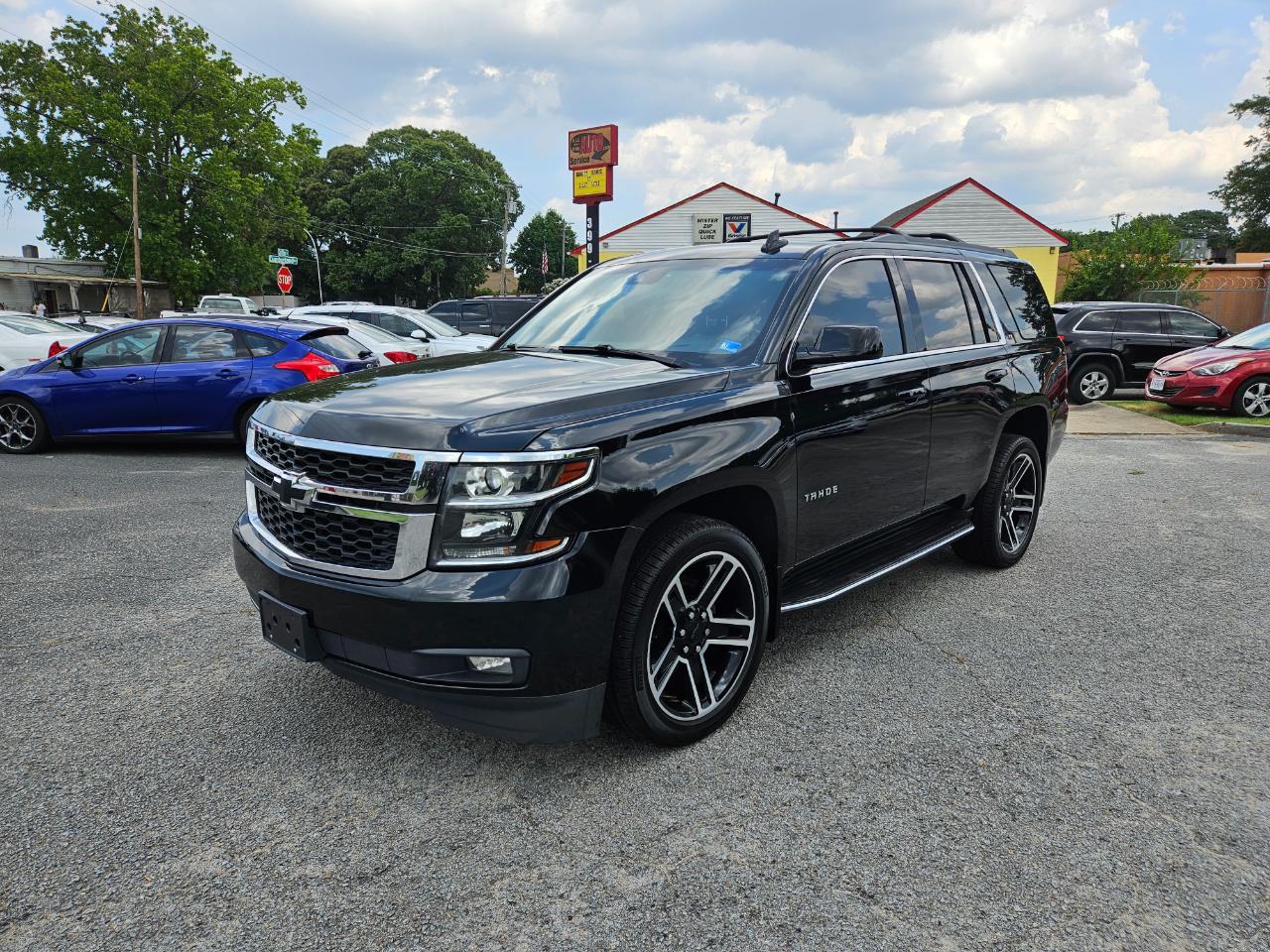 Chevrolet Tahoe 4WD 4dr LT 2017