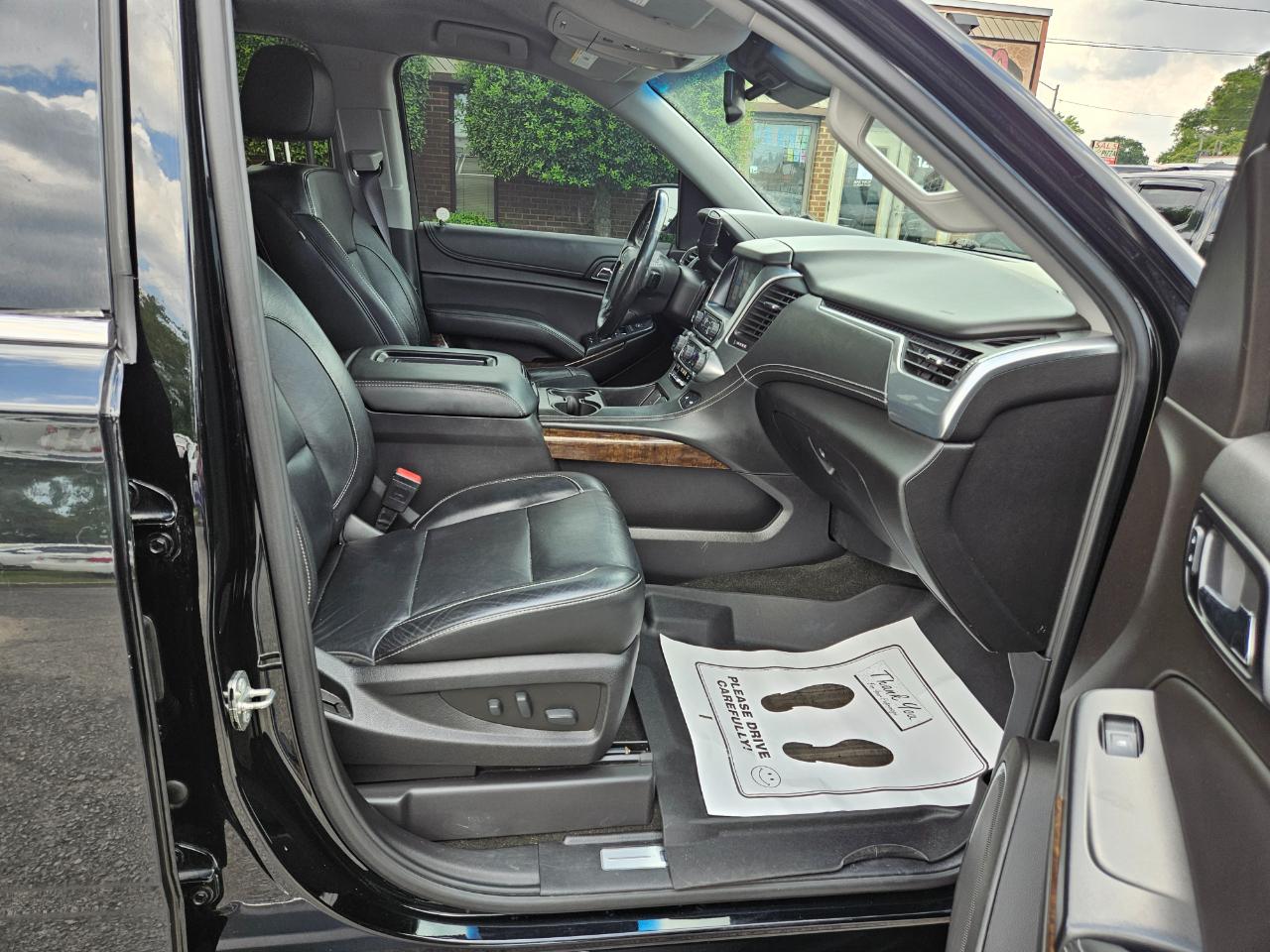 Chevrolet Tahoe 4WD 4dr LT 2017