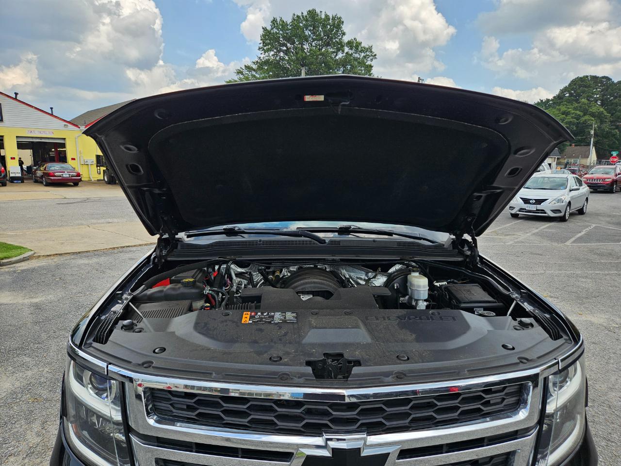Chevrolet Tahoe 4WD 4dr LT 2017
