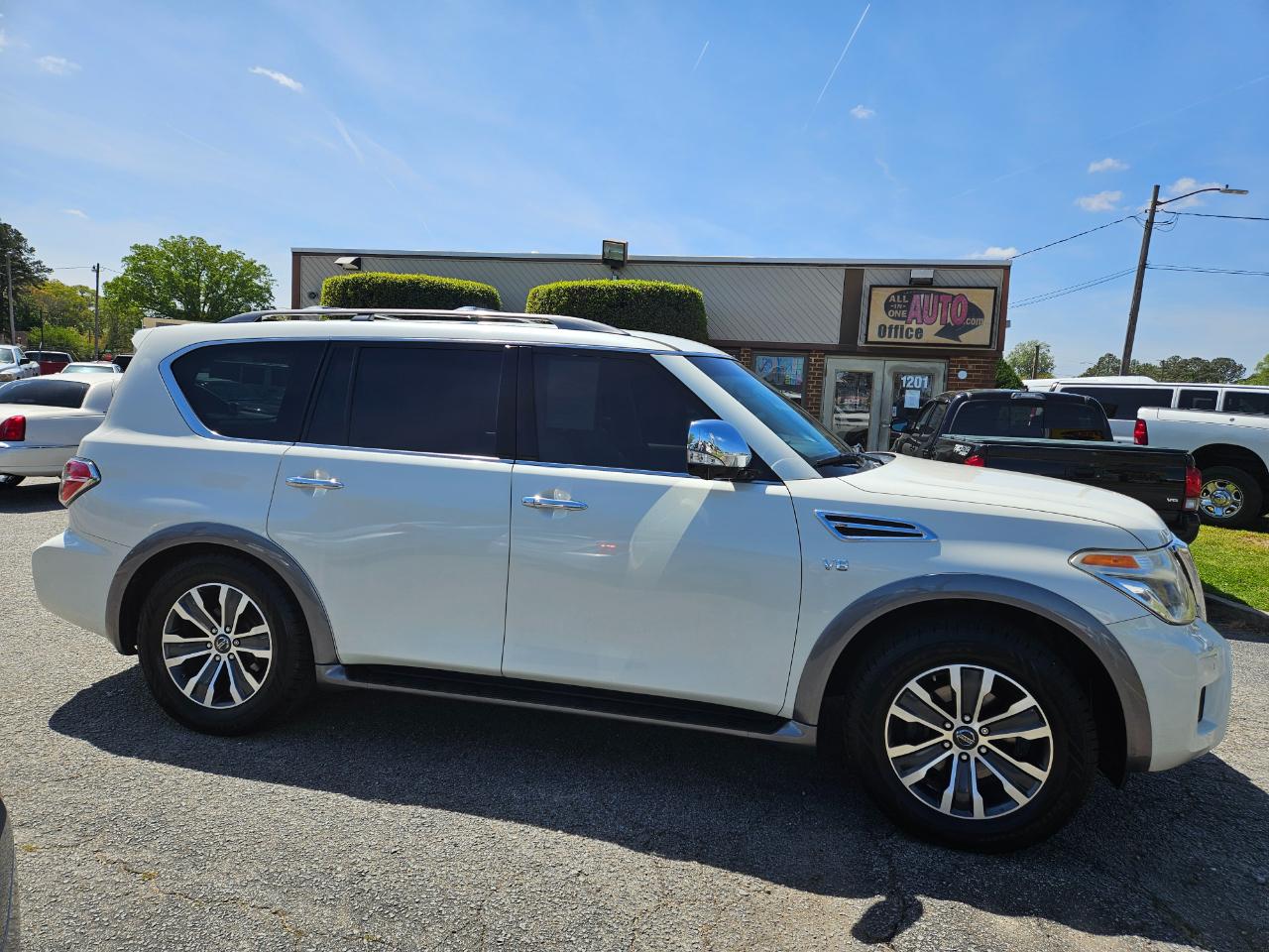 Nissan Armada 4x4 SL 2017