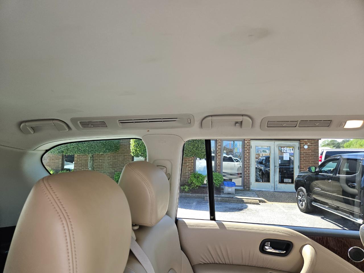 Nissan Armada 4x4 SL 2017