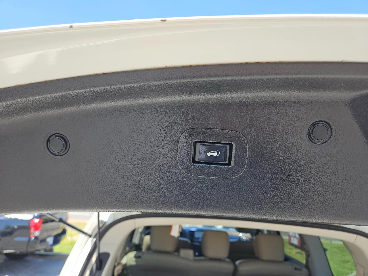 Nissan Armada 4x4 SL 2017