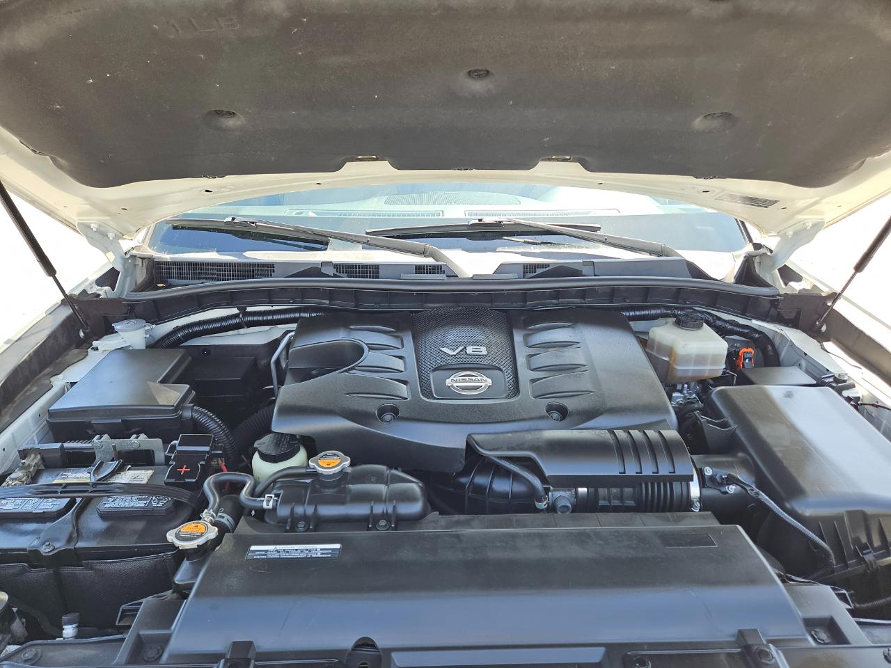 Nissan Armada 4x4 SL 2017