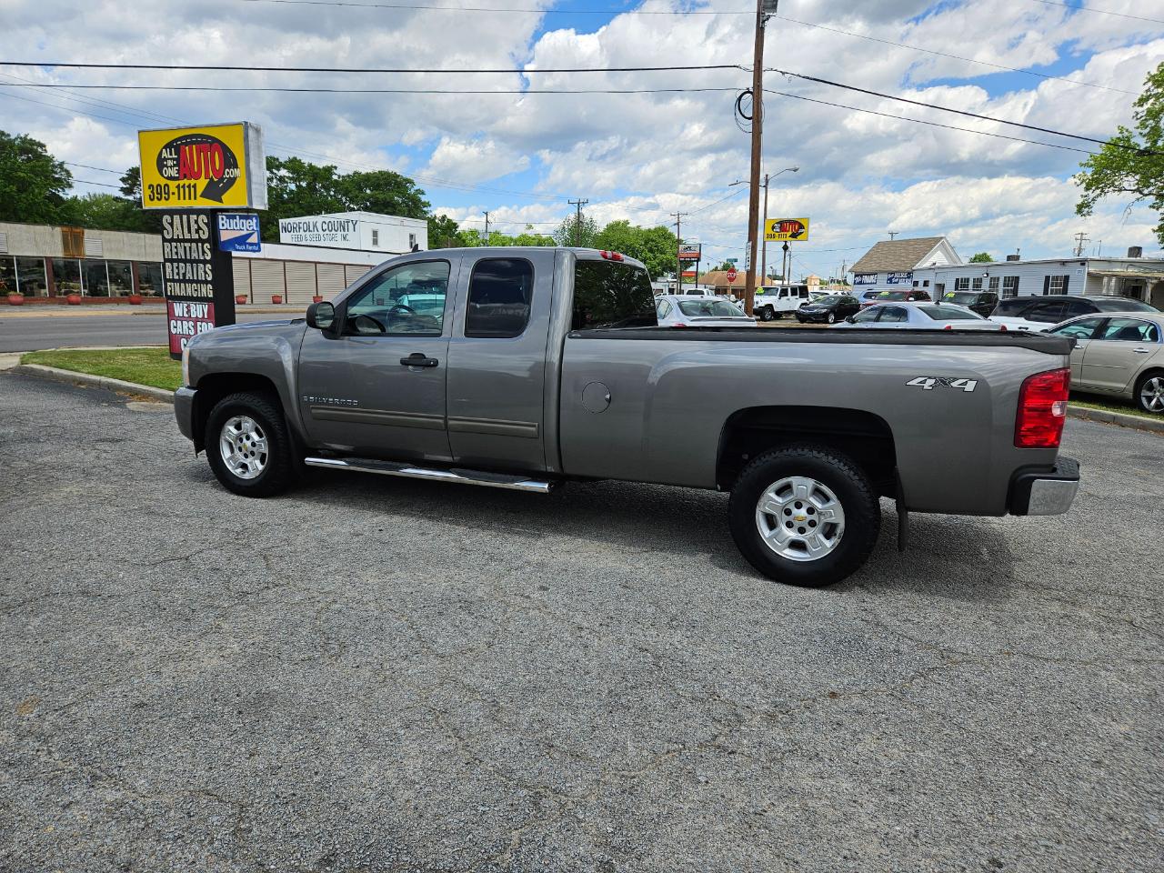 Chevrolet Silverado 1500 4WD Ext Cab 157.5" LT 2009