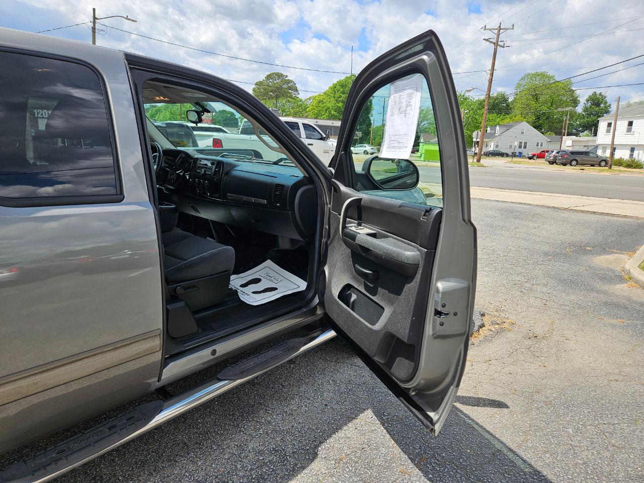 Chevrolet Silverado 1500 4WD Ext Cab 157.5" LT 2009