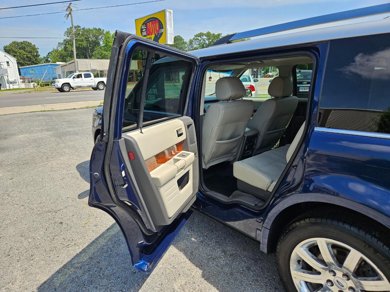 Ford Flex 4dr Titanium AWD 2012
