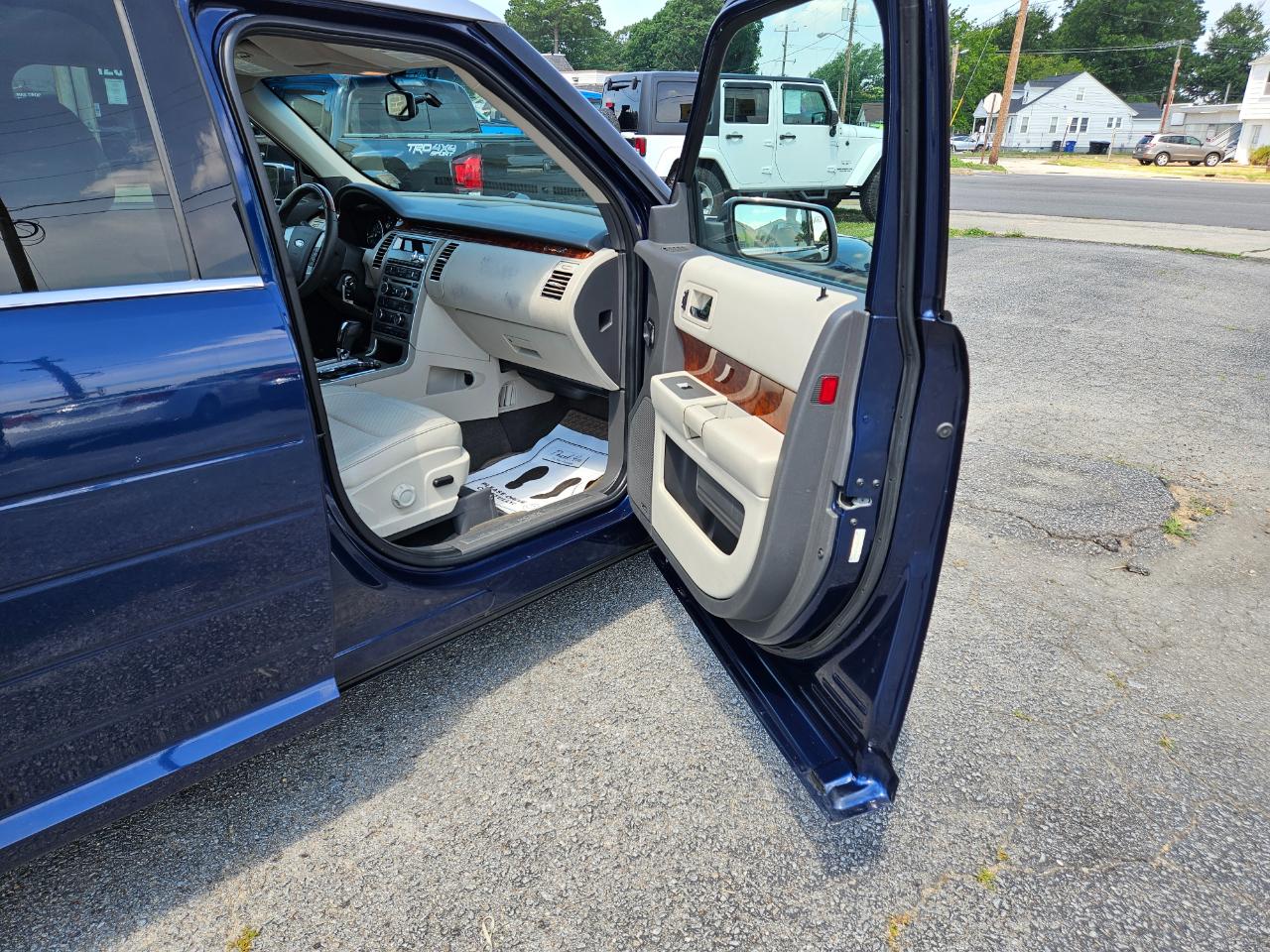 Ford Flex 4dr Titanium AWD 2012