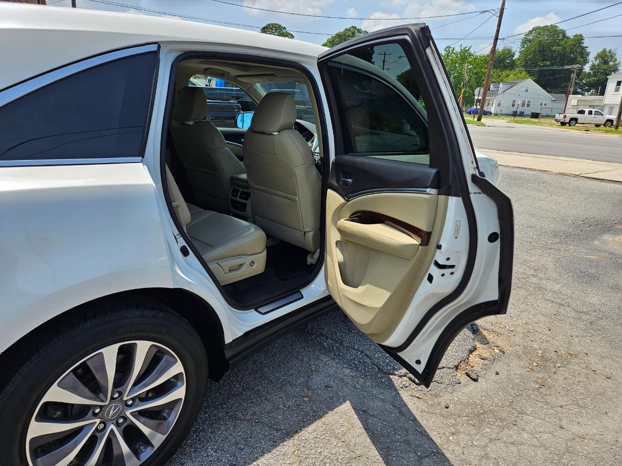 Acura MDX FWD 4dr Tech Pkg 2014
