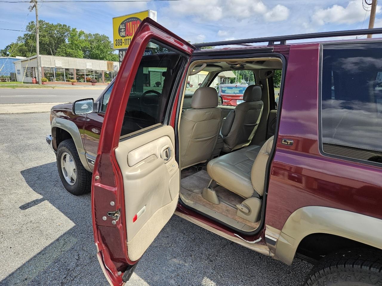 Chevrolet Suburban 1500 4WD 1998