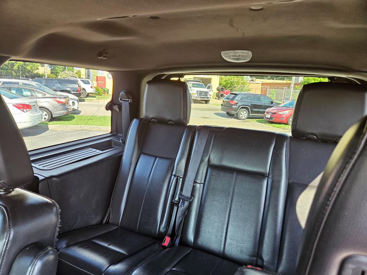 Ford Expedition 4WD 4dr Limited 2012