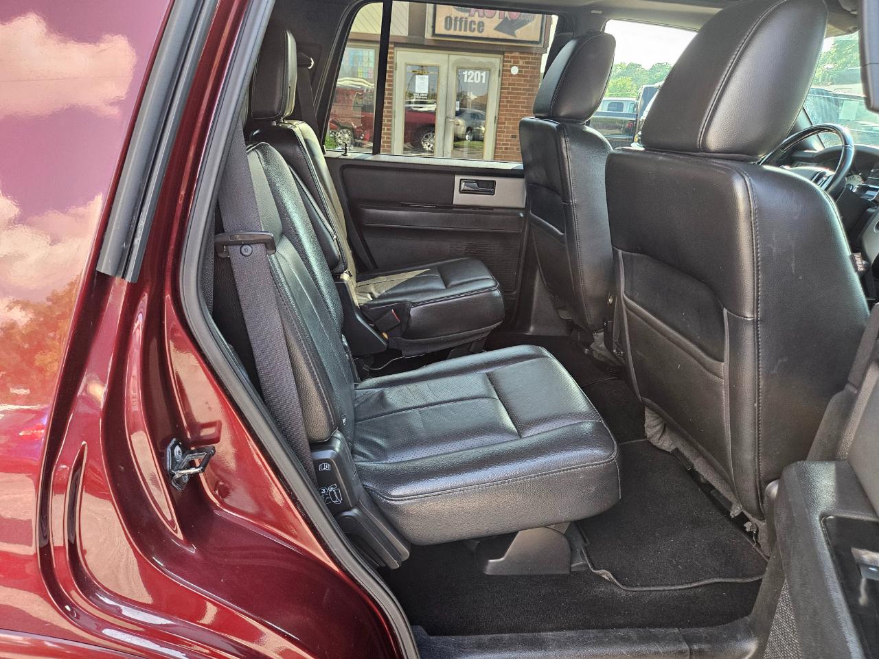 Ford Expedition 4WD 4dr Limited 2012