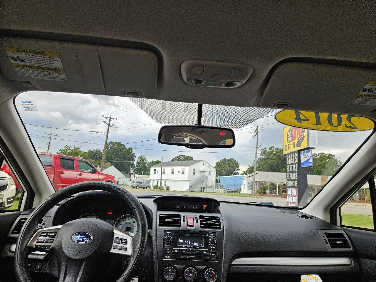 Subaru Impreza Sedan 4dr Auto 2.0i Premium 2014