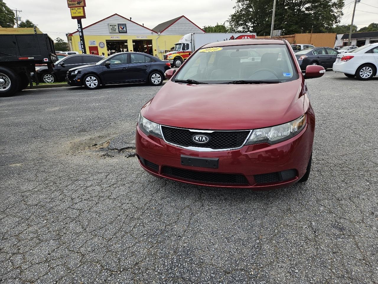 Kia Forte 4dr Sdn Auto EX 2010