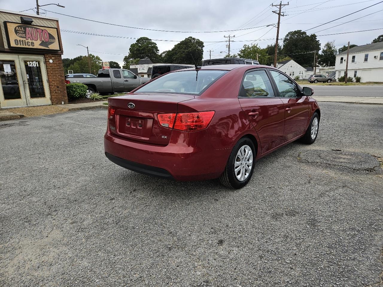 Kia Forte 4dr Sdn Auto EX 2010