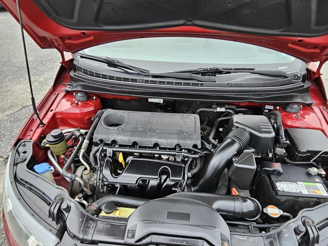 Kia Forte 4dr Sdn Auto EX 2010