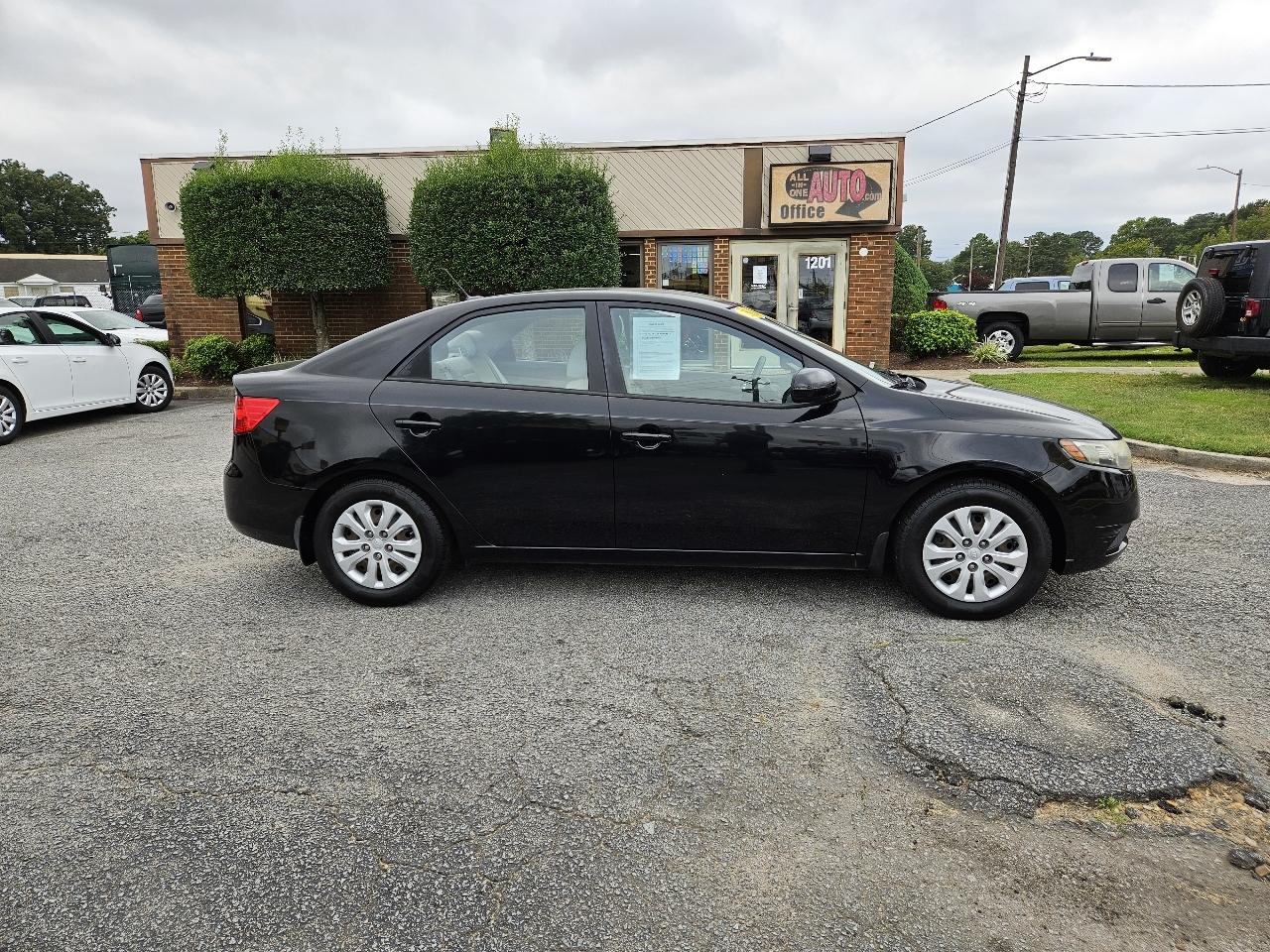 Kia Forte 4dr Sdn Auto EX 2013