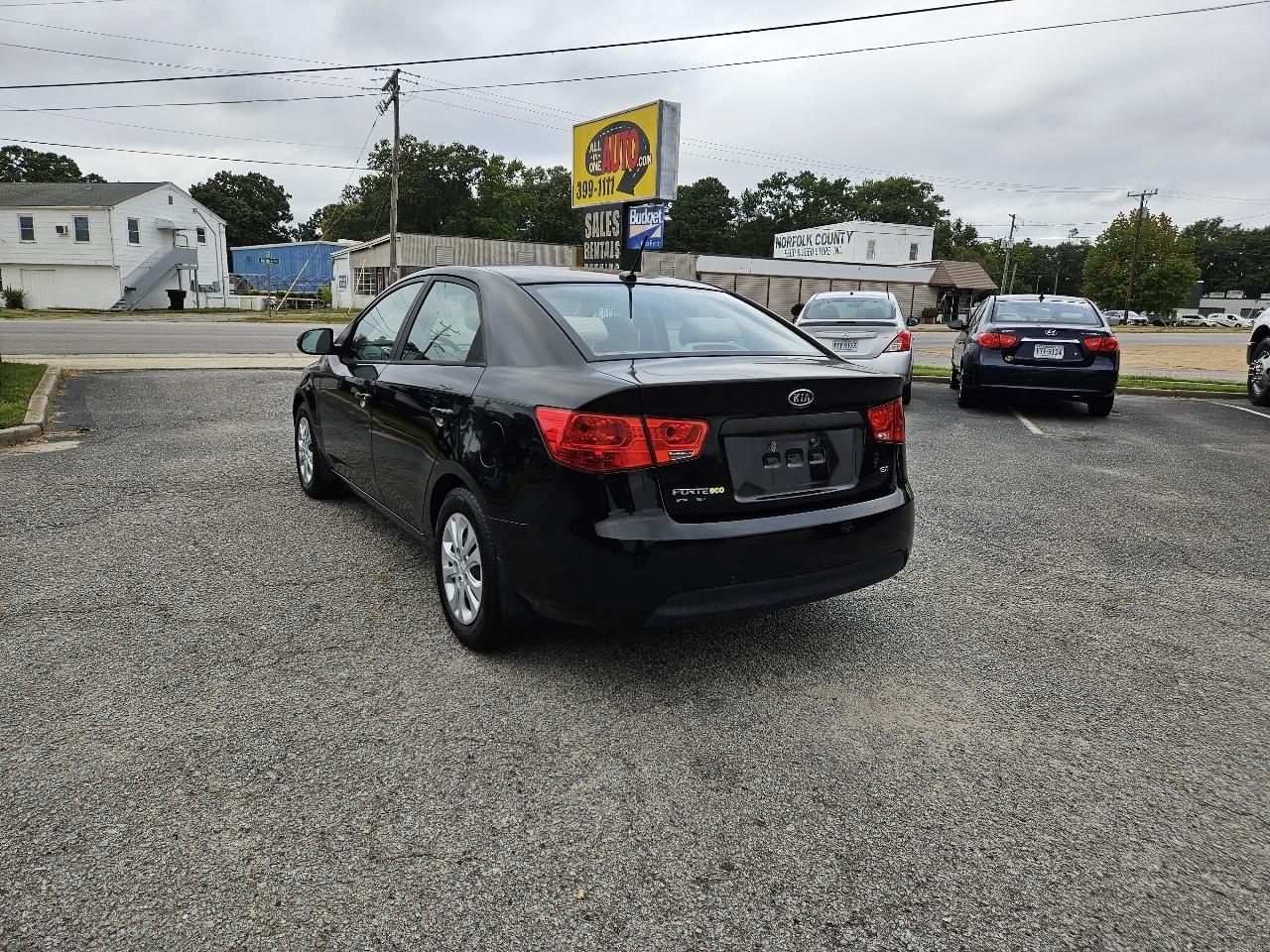 Kia Forte 4dr Sdn Auto EX 2013