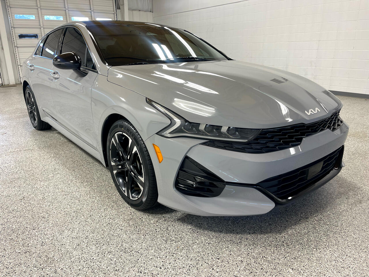 2023 Kia K5 GT-Line photo 4