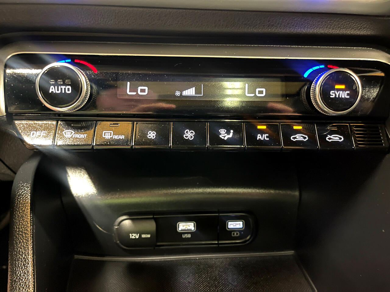 2023 Kia K5 GT-Line photo 21