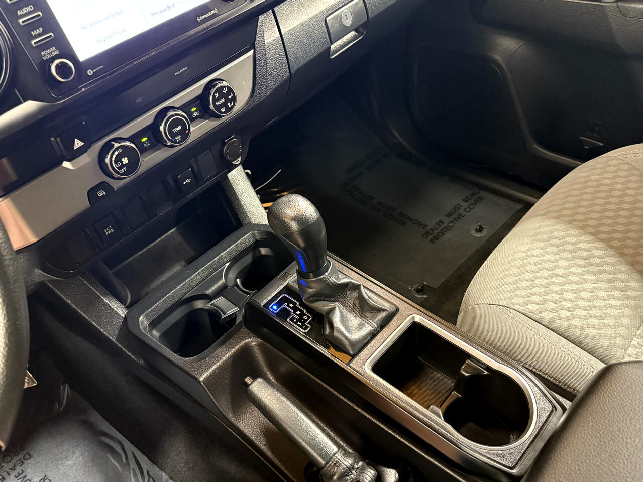 2022 Toyota Tacoma SR5 Access Cab photo 19