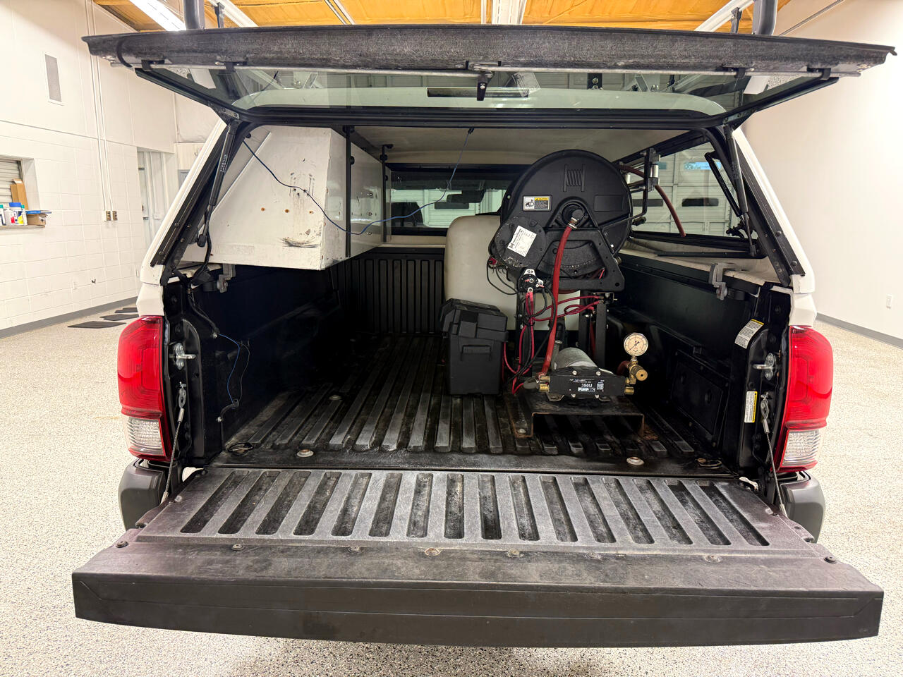 2022 Toyota Tacoma SR5 Access Cab photo 23