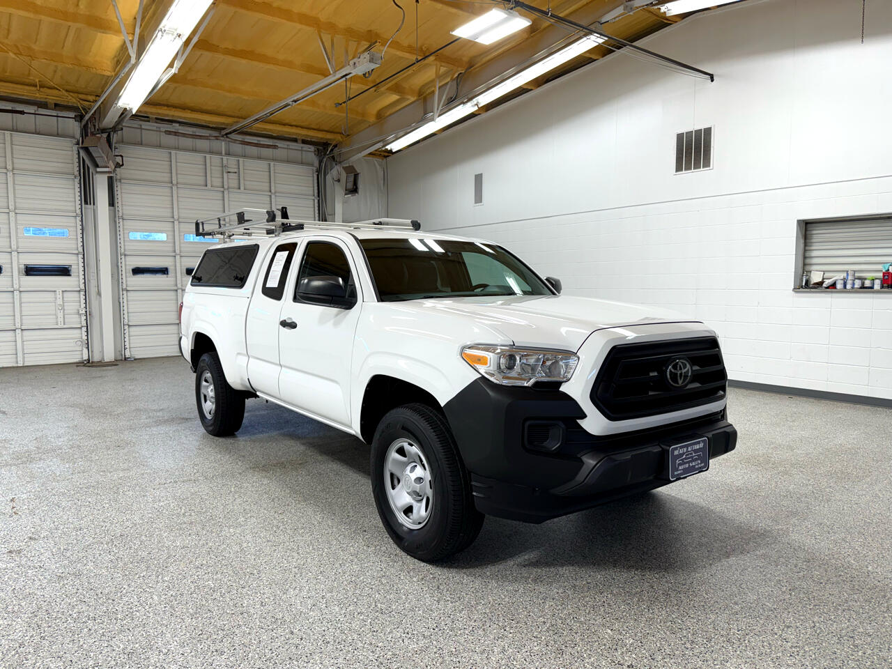 2022 Toyota Tacoma SR5 Access Cab photo 6