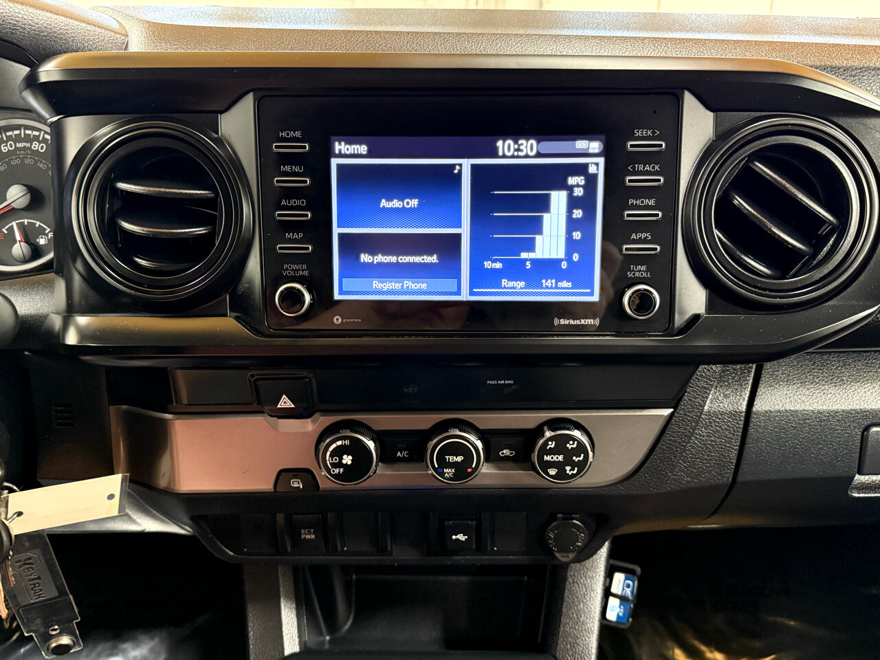 2022 Toyota Tacoma SR5 Access Cab photo 14