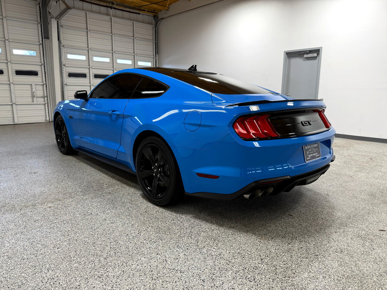 2022 Ford Mustang GT Premium photo 2