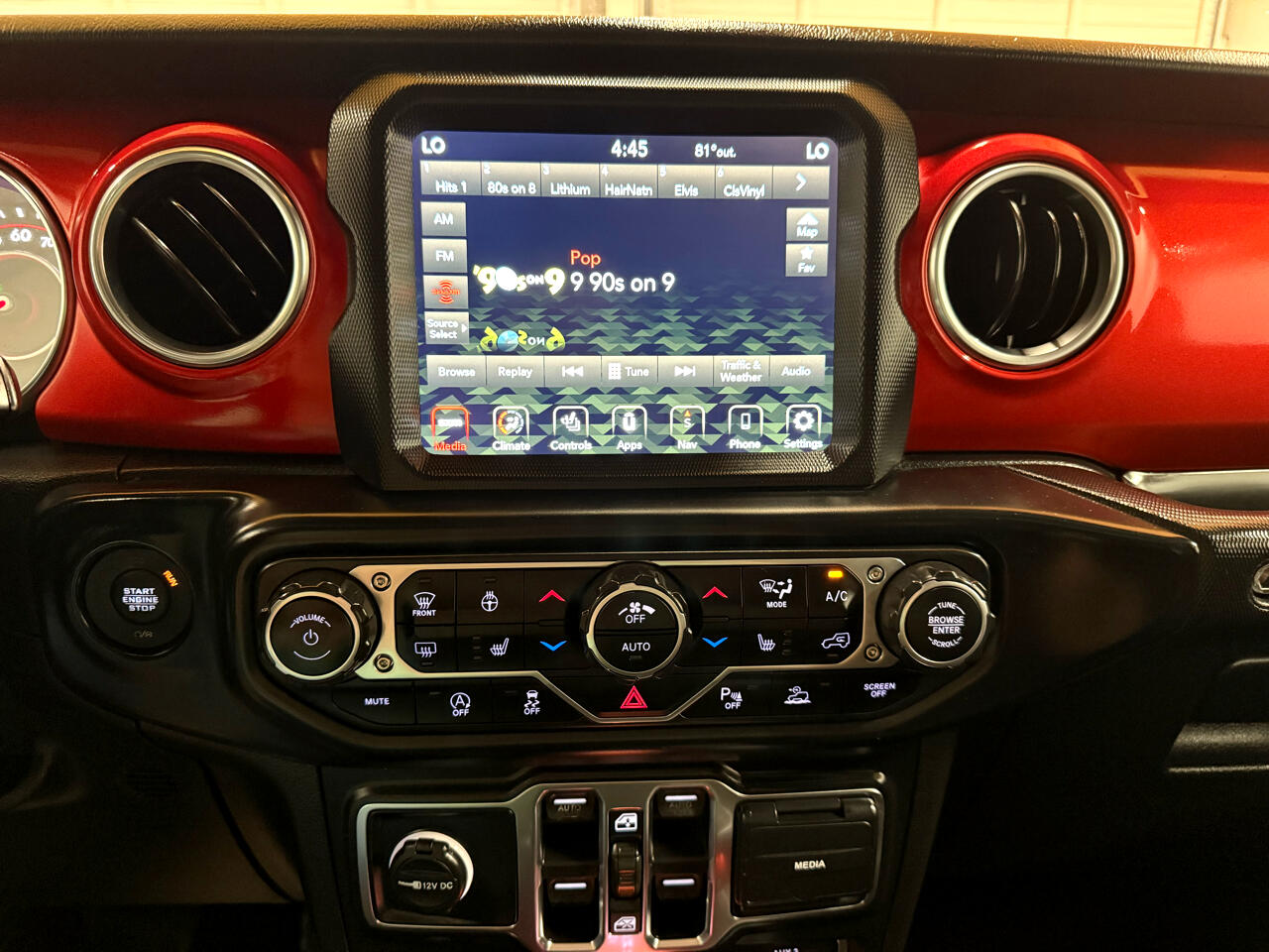 2020 Jeep Gladiator Rubicon photo 15