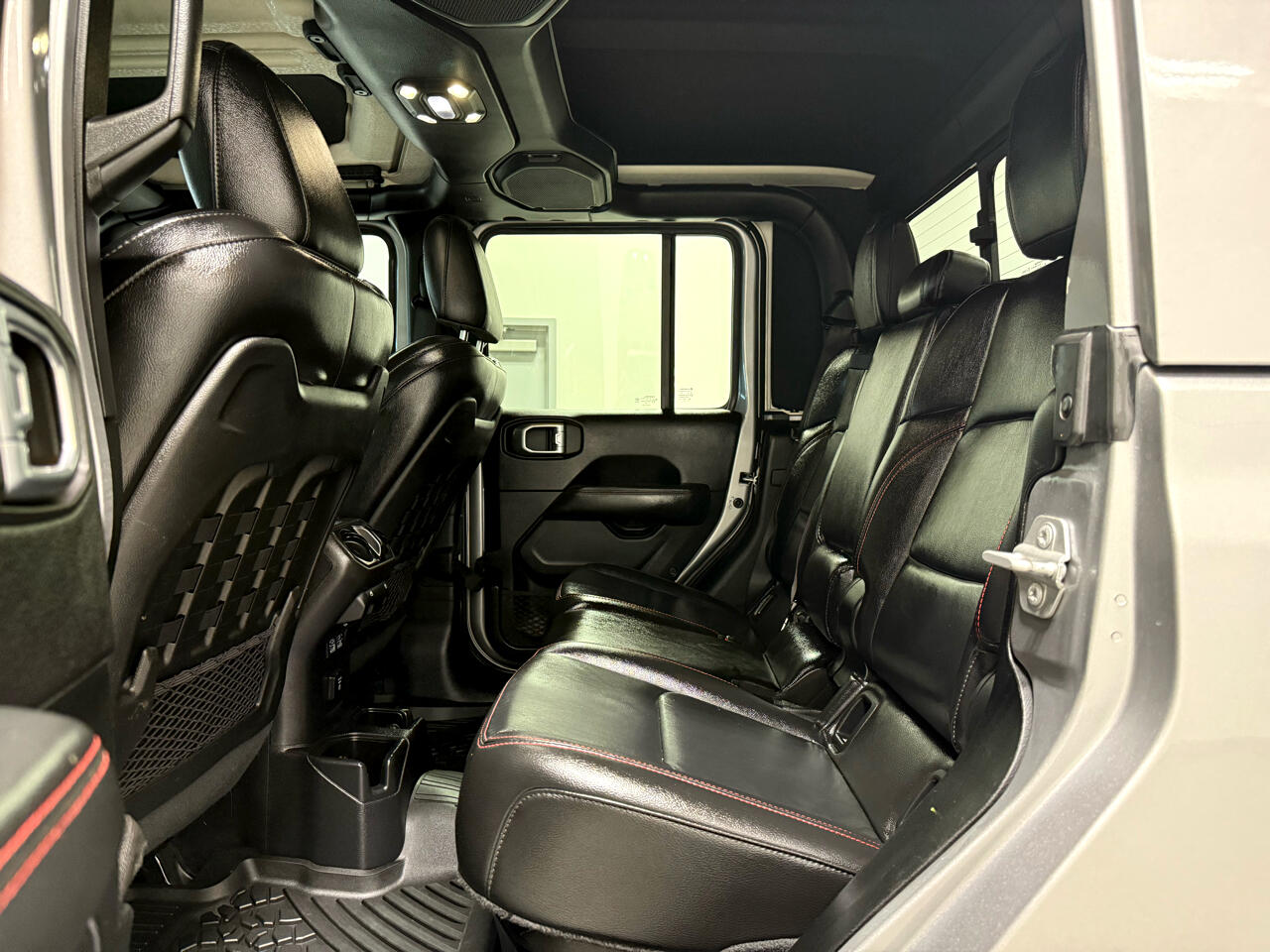2020 Jeep Gladiator Rubicon photo 19