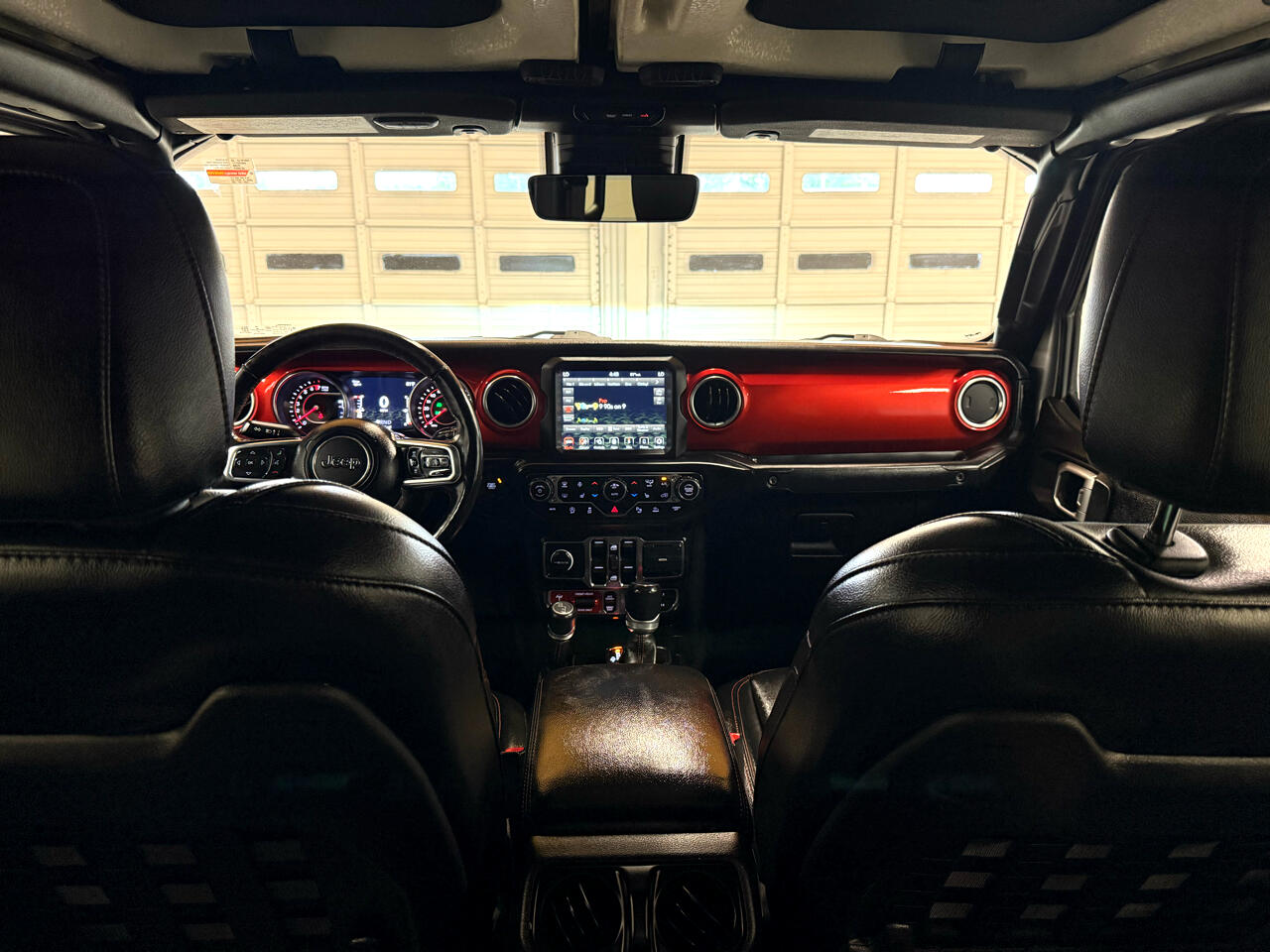 2020 Jeep Gladiator Rubicon photo 21