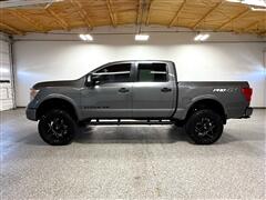 2019 Nissan Titan 