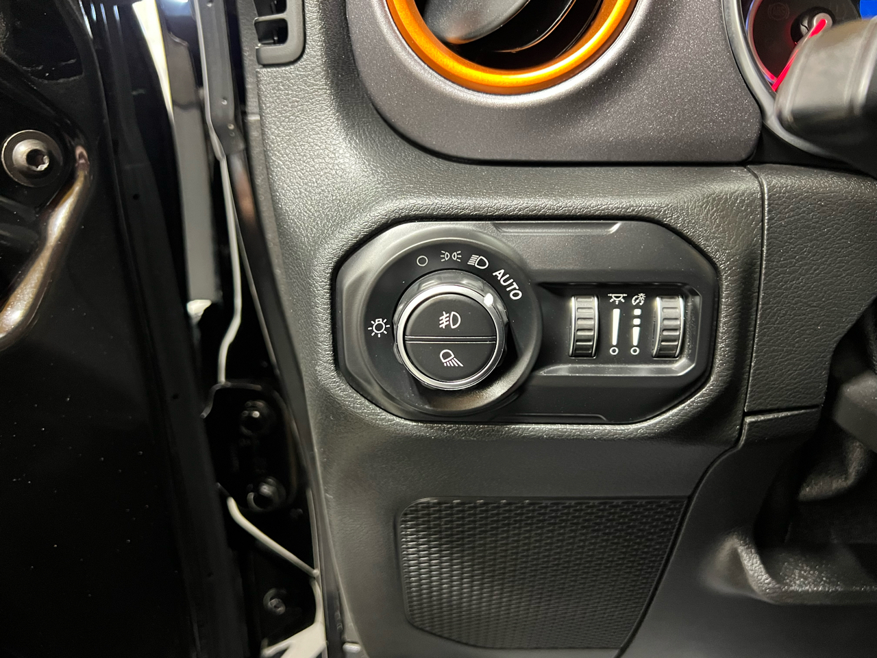 Jeep Gladiator  2021