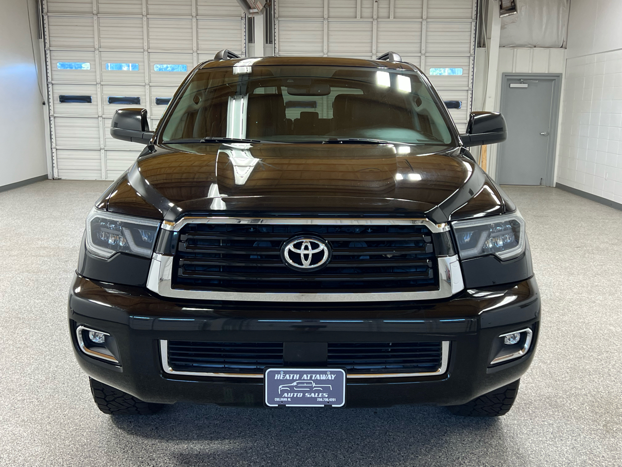 2019 Toyota Sequoia SR5 photo 7