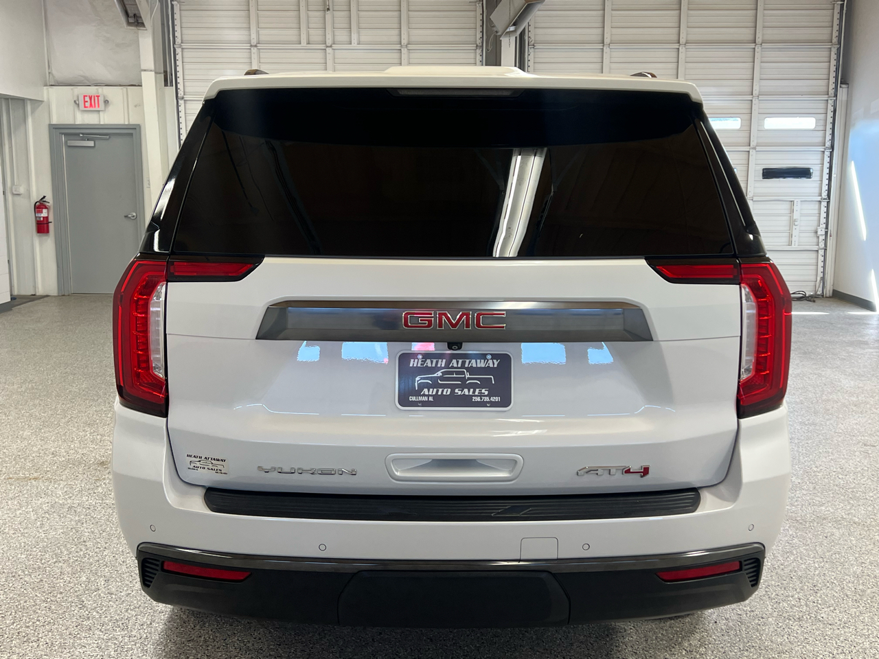 2021 Gmc Yukon AT4 photo 3