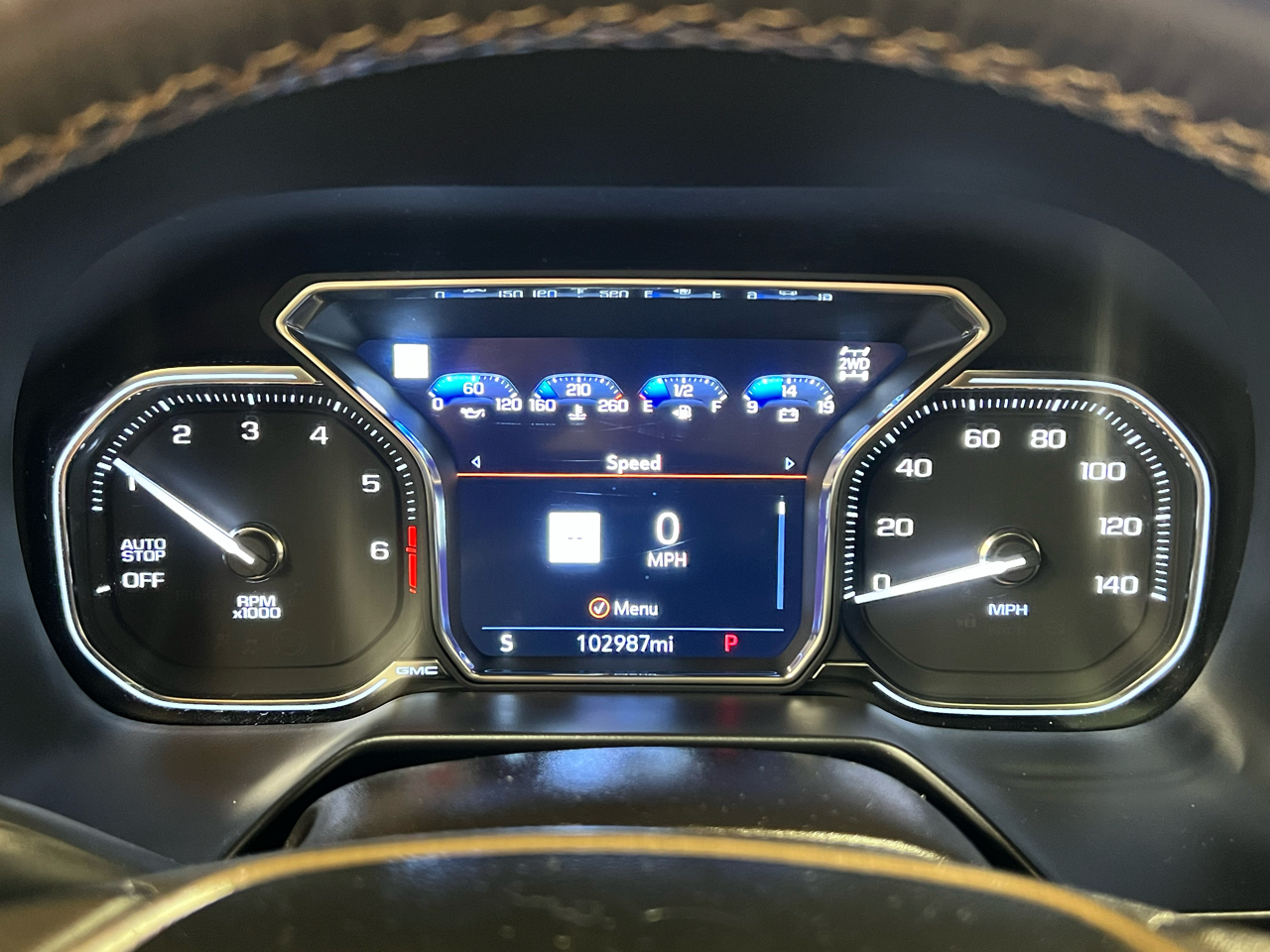 2021 Gmc Yukon AT4 photo 16