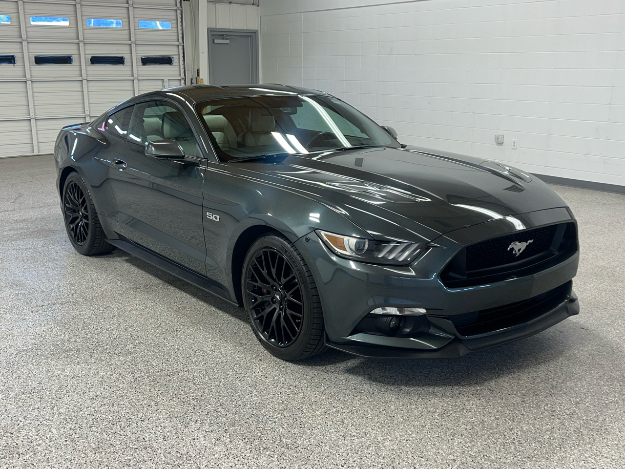 2016 Ford Mustang GT photo 5