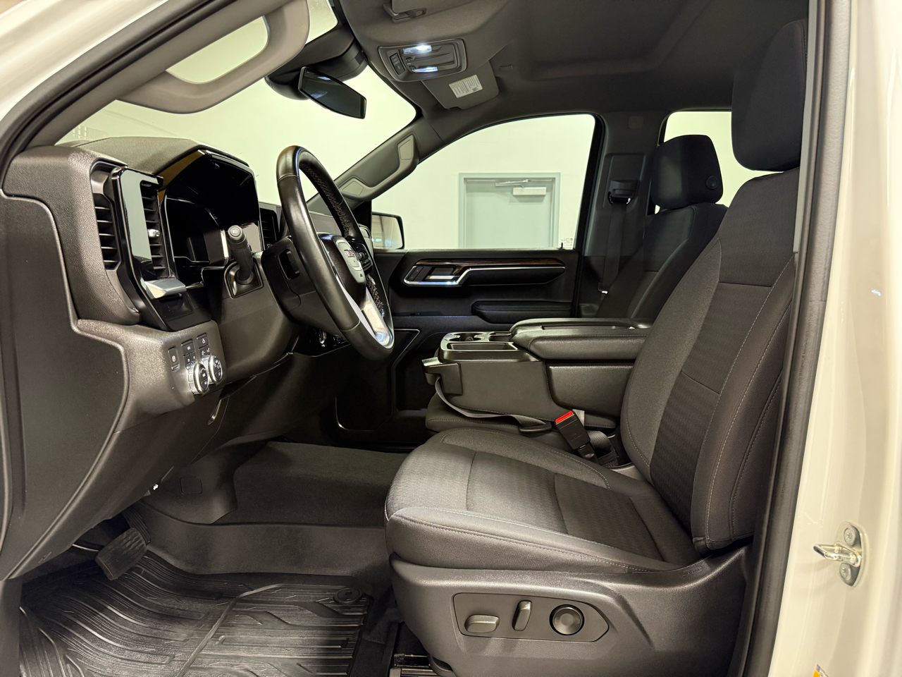 2023 Gmc Sierra 1500 Elevation photo 11